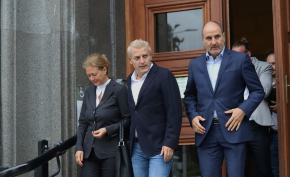 Цветанов и Москов в коалиция на изборите с кандидатпрезидентска двойка