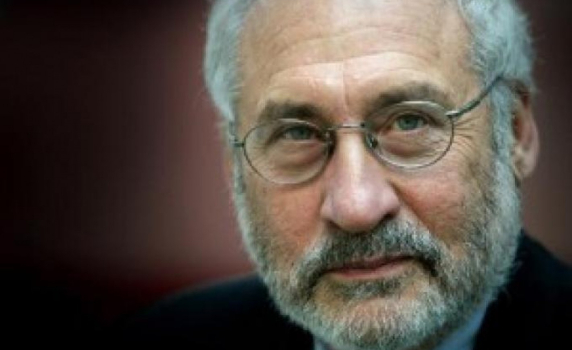 Стиглиц в защита на Кристалина Георгиева: Това е опит за преврат в МВФ