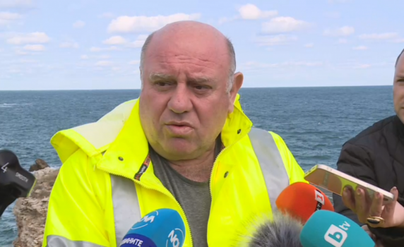 Шефът на "Морска администрация" е отстранен от длъжност