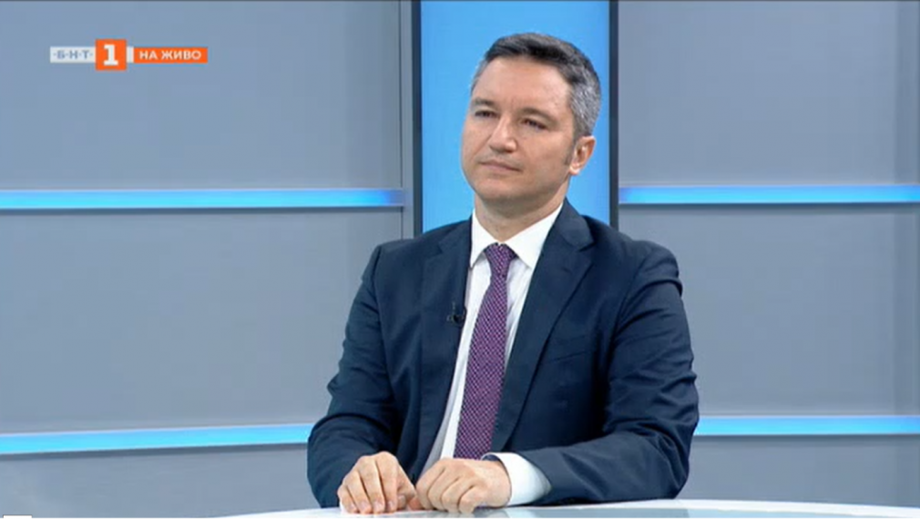 Вигенин: "Продължаваме промяната" е бизнес проект, не виждам опит на Радев да дирижира ситуацията
