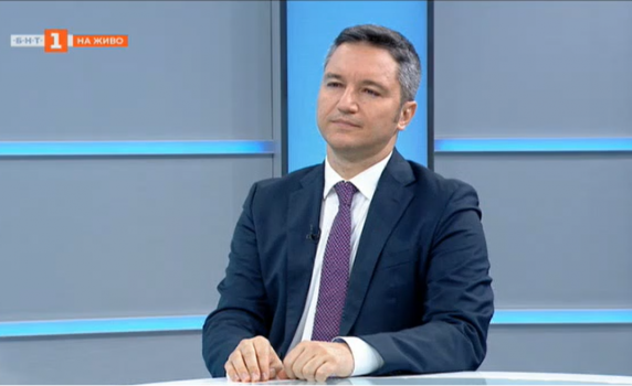 Вигенин: "Продължаваме промяната" е бизнес проект, не виждам опит на Радев да дирижира ситуацията