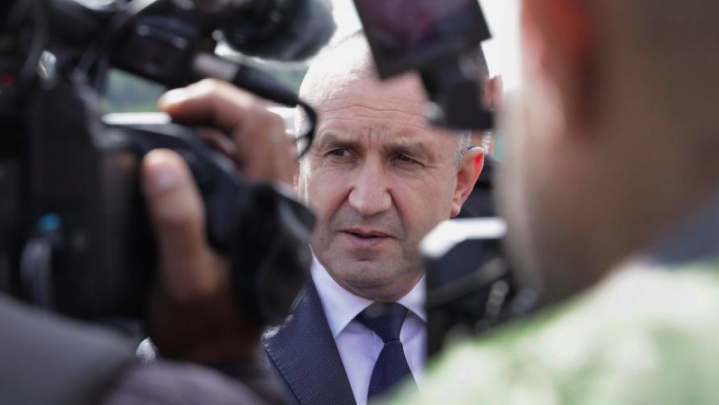 Радев: Срокът за затваряне на въглищните централи да се удължи след 2036 г.