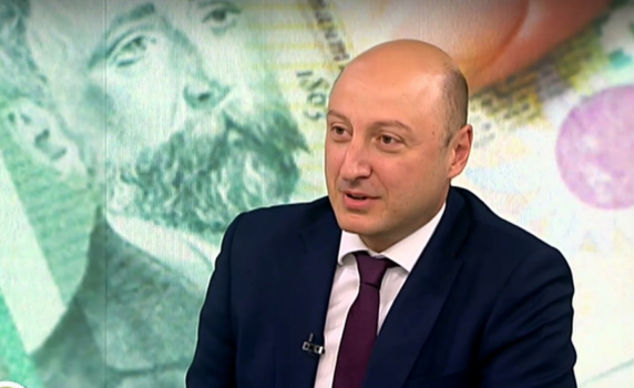 Финансовият министър: Възможно е инфланцията да ни изненада