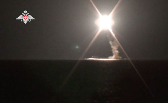 Русия изпита ракетата „Циркон“ от атомна подводница