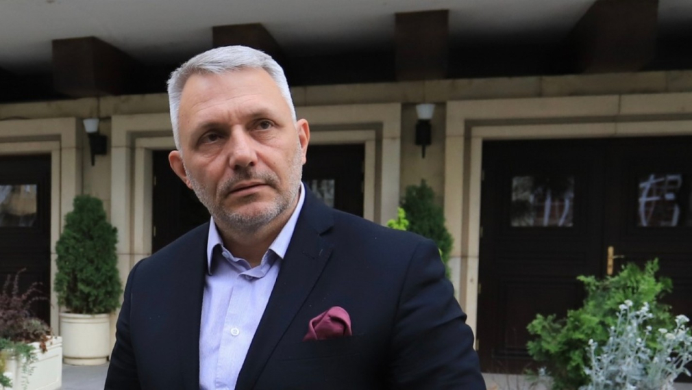 Хаджигенов: Румен Радев не направи нищо смислено срещу Гешев