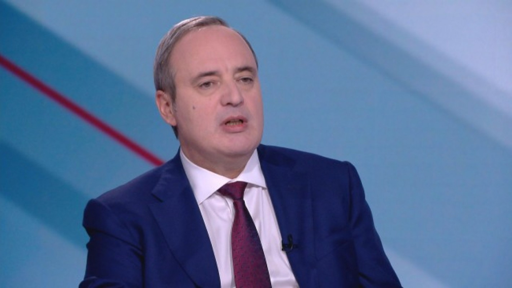 Проф. Герджиков: Радев насъска едни хора срещу други. Обществото бе разделено под юмрука му