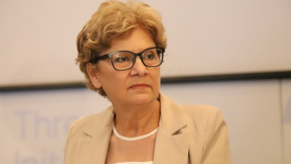 Комитова: Не съм сигурна, че протестиращите са без заплати
