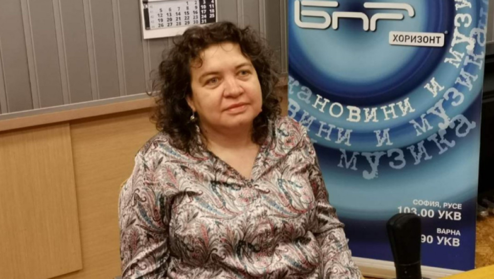 Доц. Киселова: КС може да изиска официално тълкуване от съответната държава дали едно лице е неин гражданин
