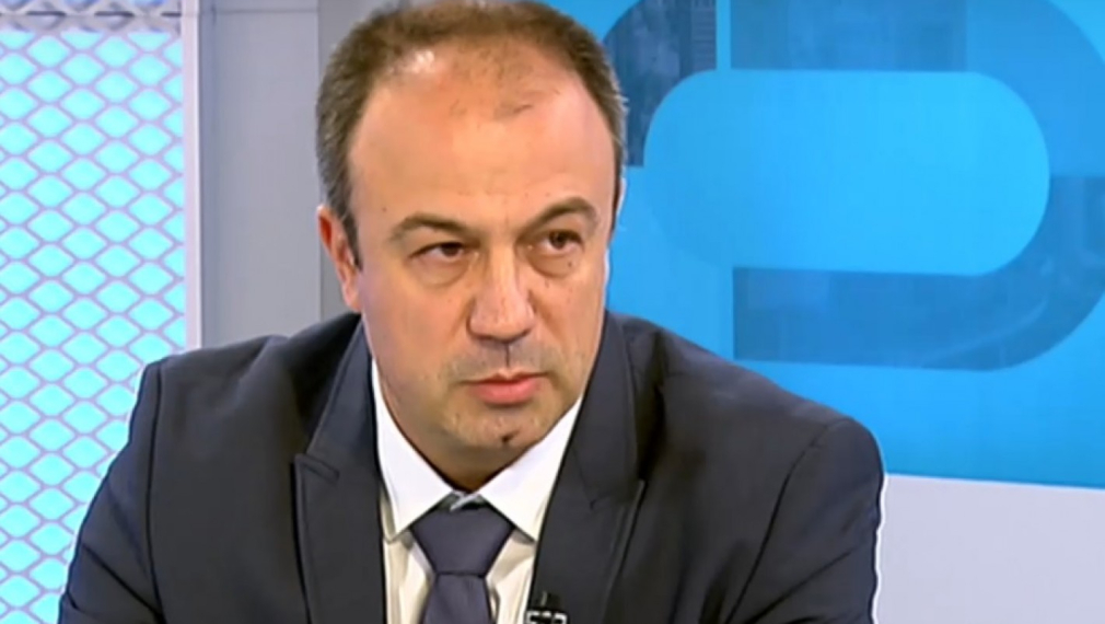 Д-р Грибнев: Леглата в COVID реанимацията в "Александровска" са запълнени