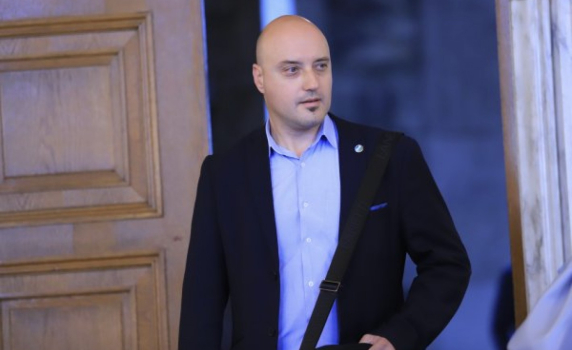 ЦИК може да отреже листите на ДБ в общо 8 избирателни района