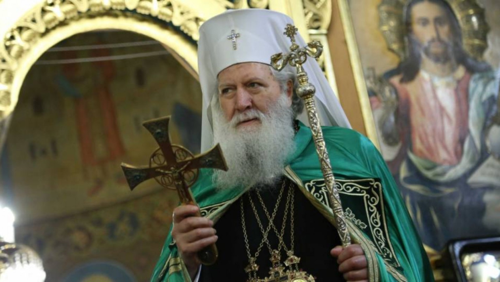 Патриарх Неофит на 76 г.: Молете се за избавление на народа ни от бича на пандемията!