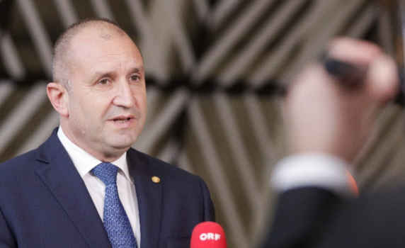 Радев: България ще настоява ядрената и енергията от синьо гориво да бъдат част от зеления микс