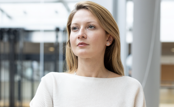 Цветелина Пенкова: Еврозоната ни дава възможност за по-ниска инфлация и бърз икономически растеж