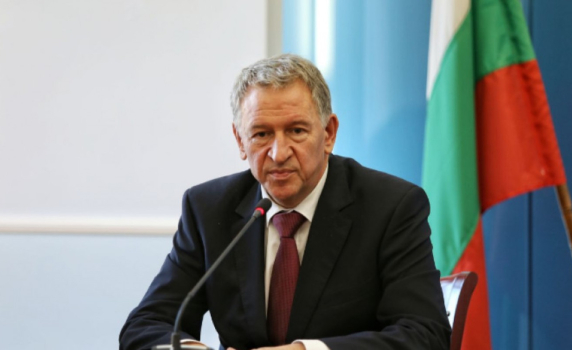 Министър Кацаров: Не е изчерпан целият капацитет на болниците
