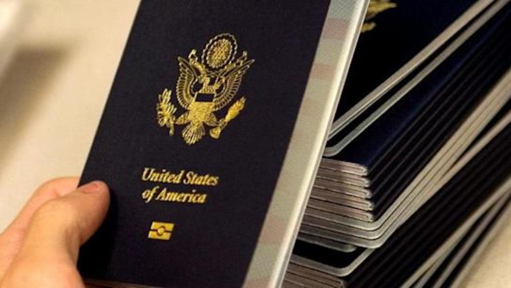В САЩ издадоха паспорт, в който е обозначен пол „Х“
