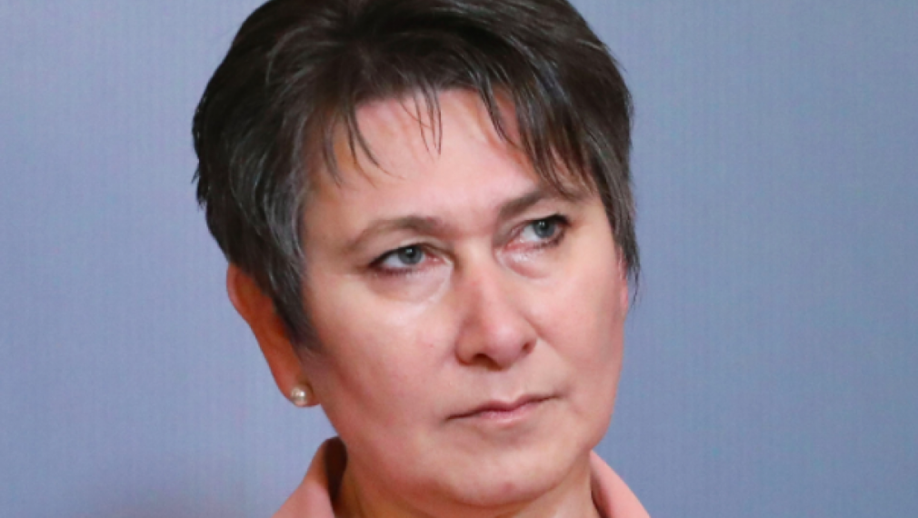 Везиева: Актовете на министър Петков не стават автоматично нищожни