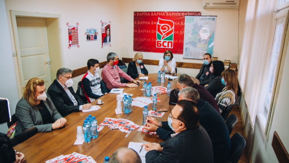 Корнелия Нинова във Варна: Ще направим всичко възможно да има правителство