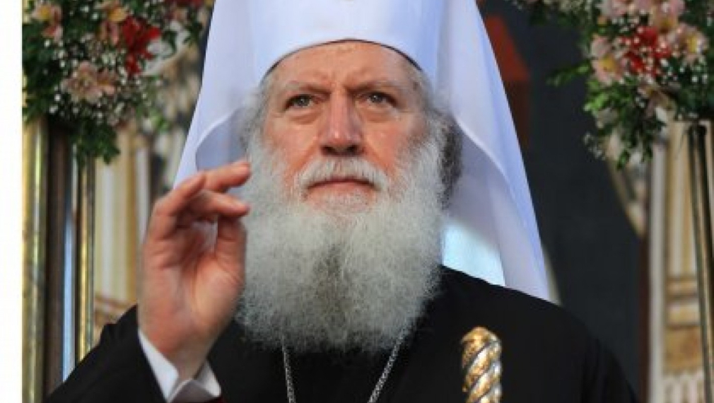 Патриарх Неофит: Празникът на народните будители е празник на неугасимия православен български дух