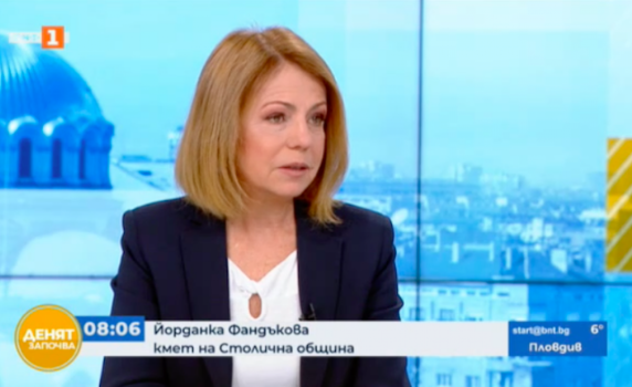 Фандъкова: Болниците са претоварени, а медиците са на предела на силите си