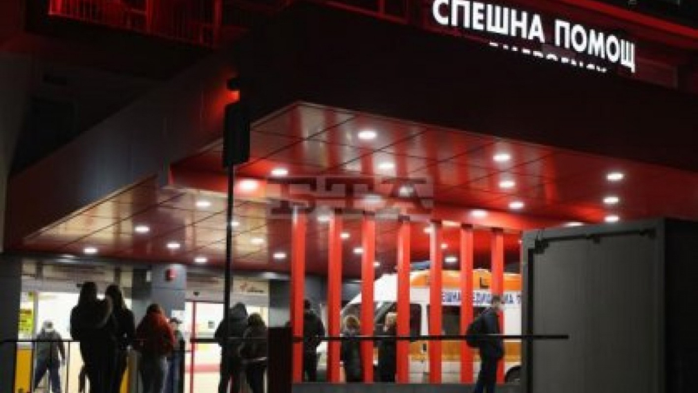 Близо 1000 души с Covid са постъпили в болница у нас за денонощие
