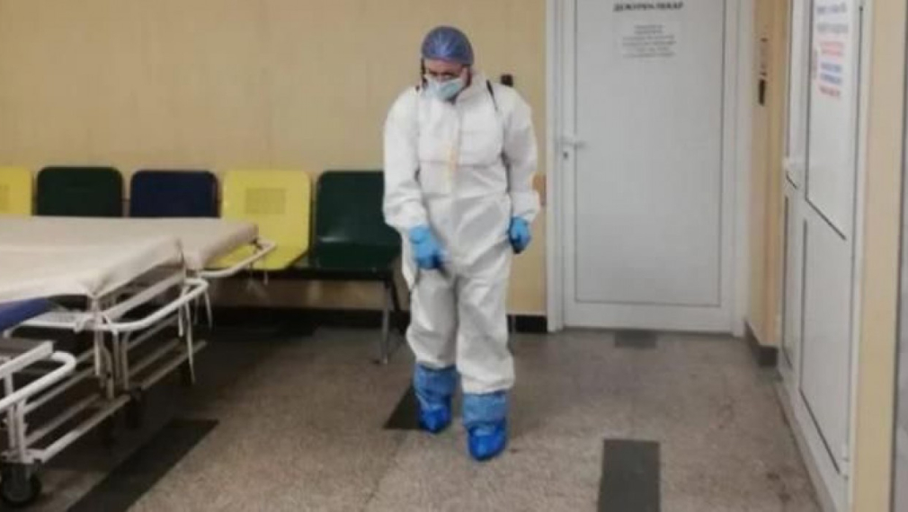 Нинова: Нека направим национална кампания за доброволци в болниците