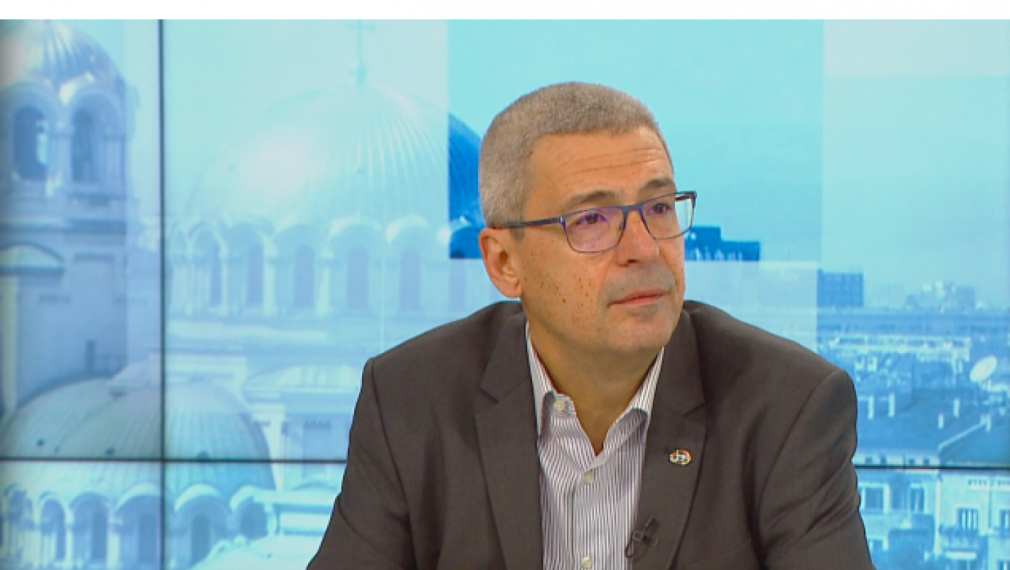Проф. Илко Гетов: Ваксините решават глобален проблем, производителите носят отговорност