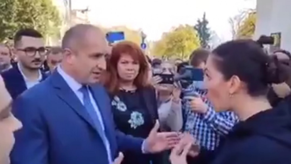 "Възраждане" зададе неудобни въпроси на Румен Радев