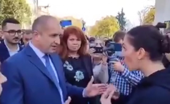 "Възраждане" зададе неудобни въпроси на Румен Радев