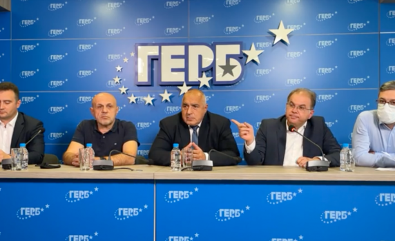 ГЕРБ: Двама братя, съветник на Янев и Асен Василев държат кодовете в ЦИК