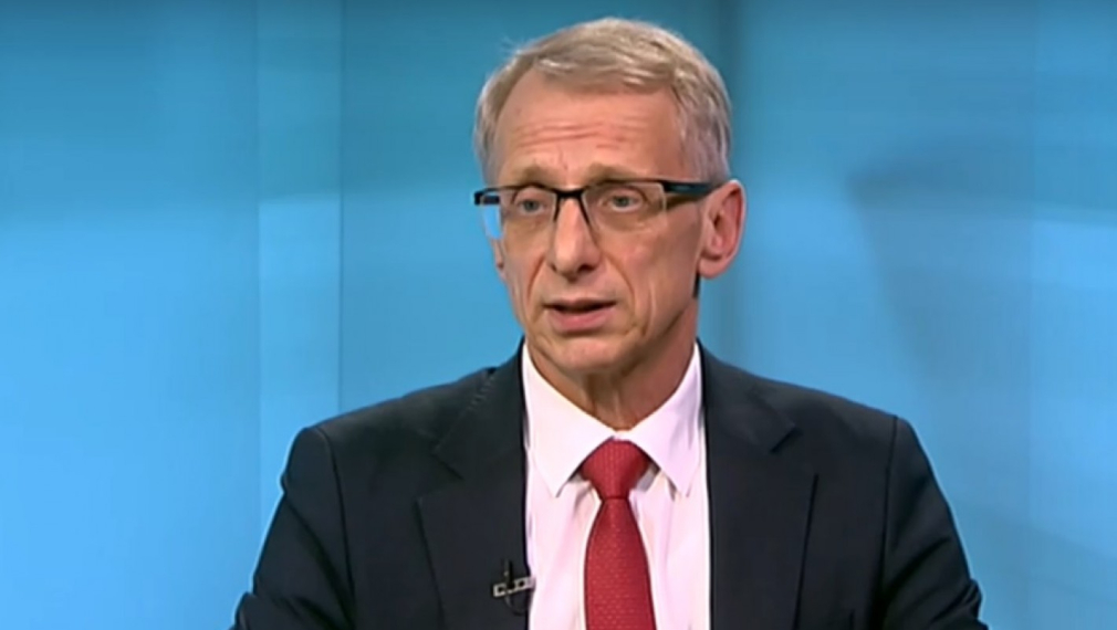 Николай Денков: До сряда няма да можем да доставим тестове в някои области