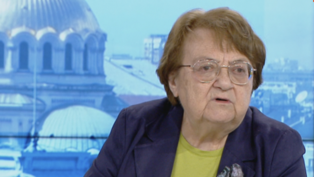 Проф. Аргирова: Зеленият сертификат за антитела ще важи за три групи хора