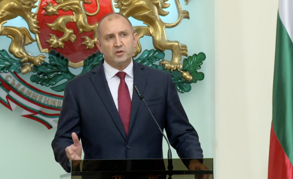 Радев: Изборите са възможност да санкционирате лъжата