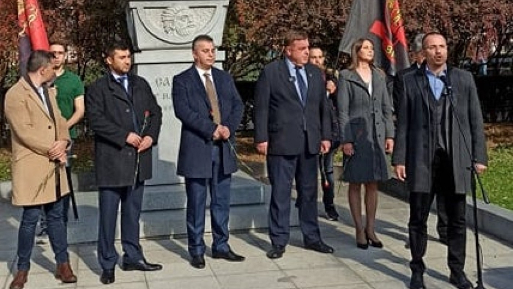 Красимир Каракачанов: Нека покажем, че не сме робско племе, което може да бъде лъгано и манипулирано