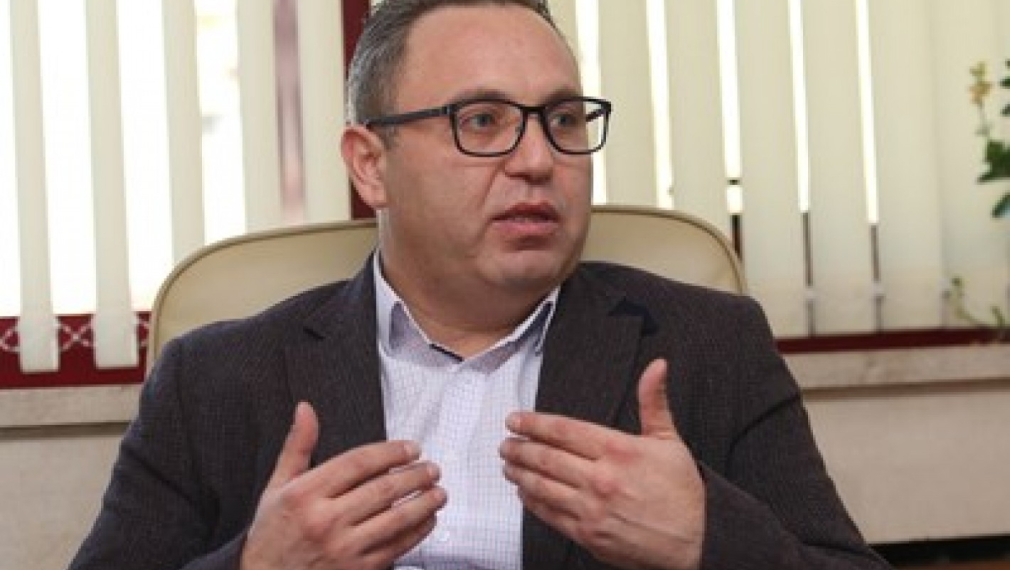 Стоян Беличев: На почивка съм, в събота се връщам в България