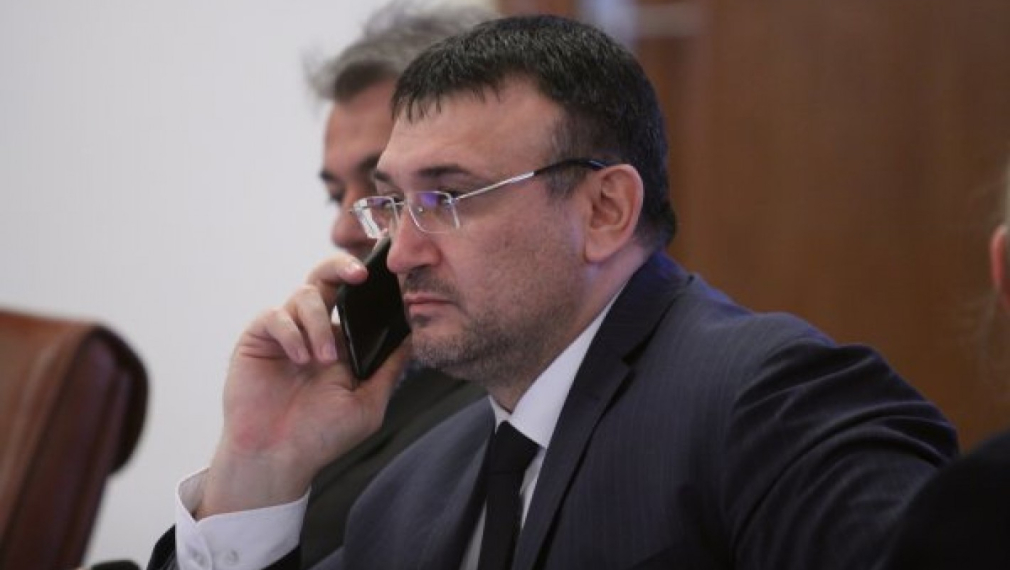 МВР пусна запис на Младен Маринов с криминалния контингент (видео)