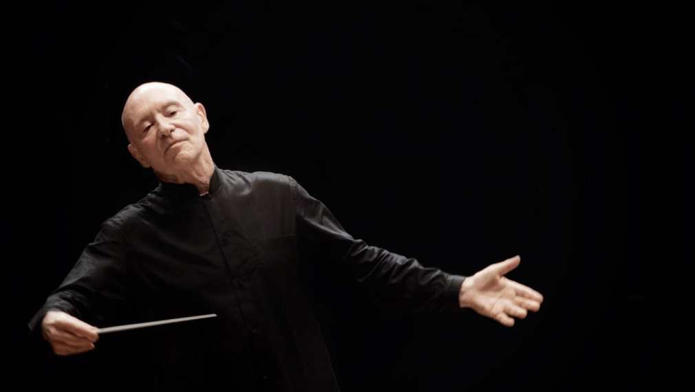 Феноменът Кристоф Ешенбах гостува на Софийската филхармония в концерт от „Европейски музикален фестивал“ 2021