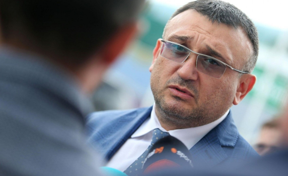 Бившият вътрешен министър Младен Маринов е привикан на разпит