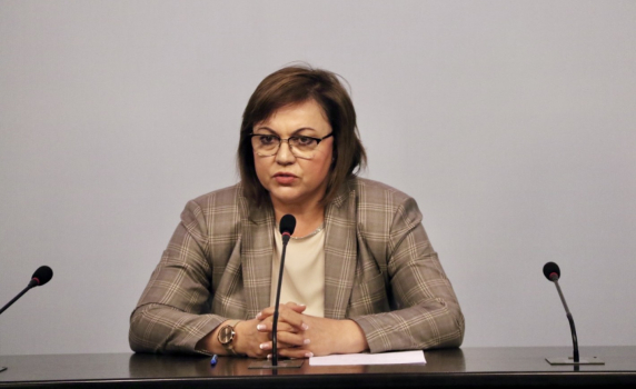 Корнелия Нинова: Подавам оставка. Останах изненадана, че и президентът я поиска