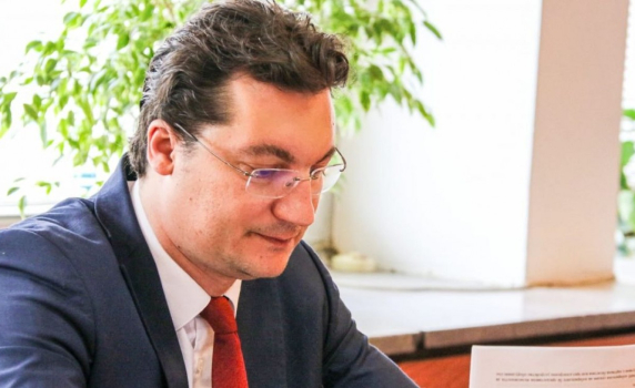 Крум Зарков: Няма да позволя въпросите за бъдещето на БСП и отговорността на ръководството да останат без отговори