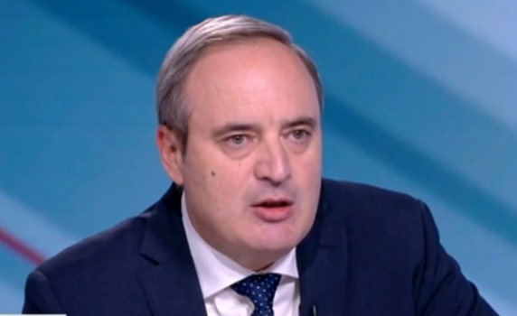 Проф. Герджиков: Нямам политически ангажимент към никоя партия, още по-малко към чуждо правителство