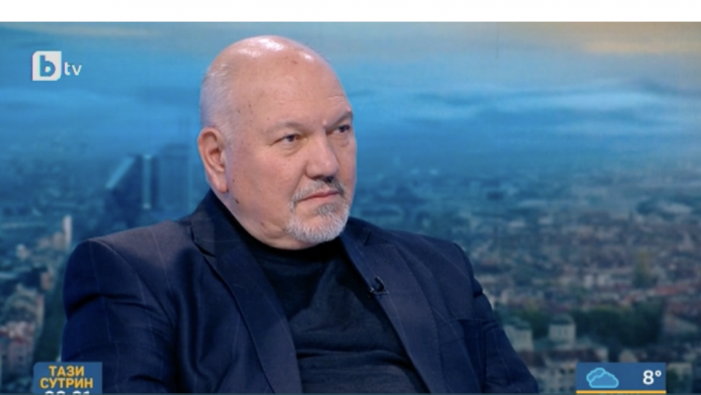 Александър Маринов: Няма да има отлив на избирателите на Румен Радев