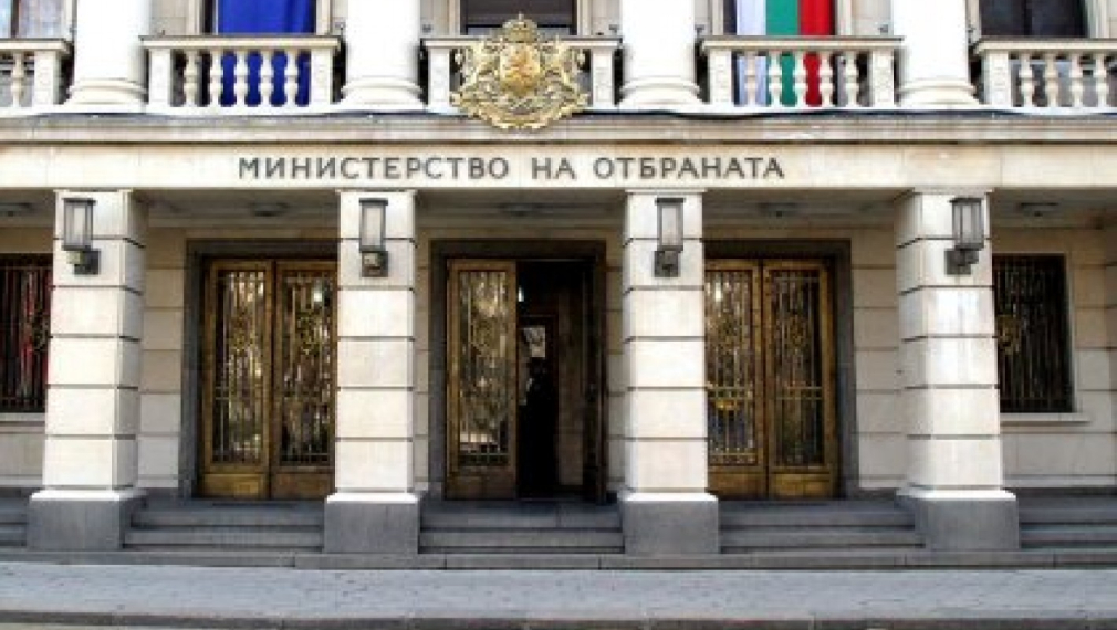 Самолет "Спартан" ще евакуира български ученици с Covid от Испания