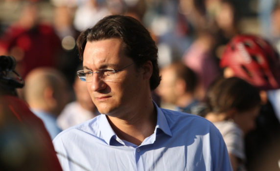 Крум Зарков ще се кандидатира за лидер на БСП