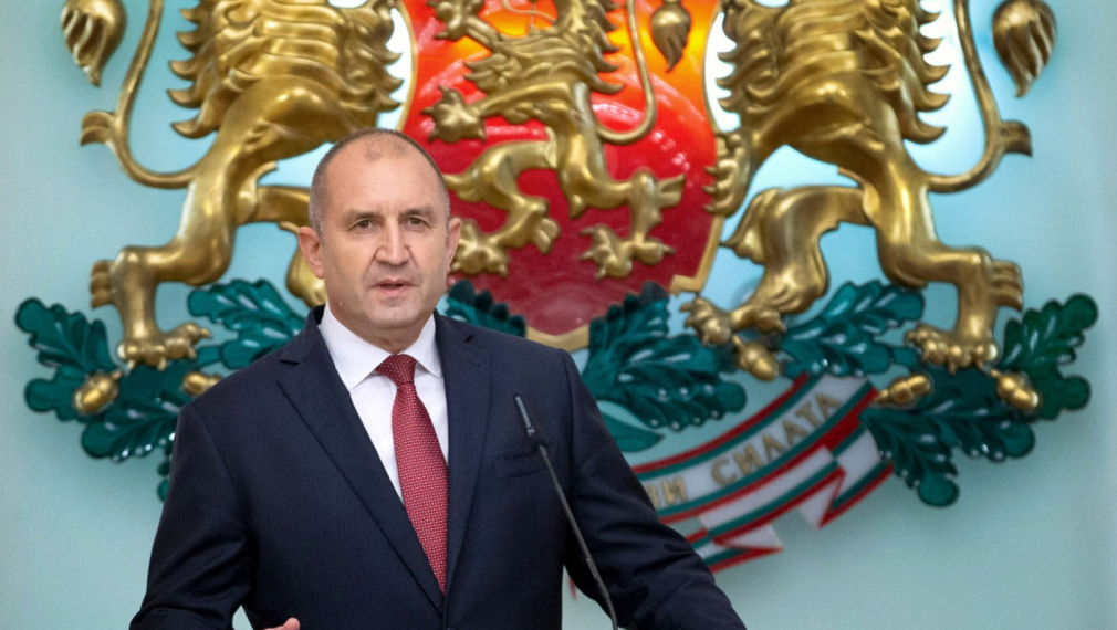 Радев изрази съболезнования на македонския си колега