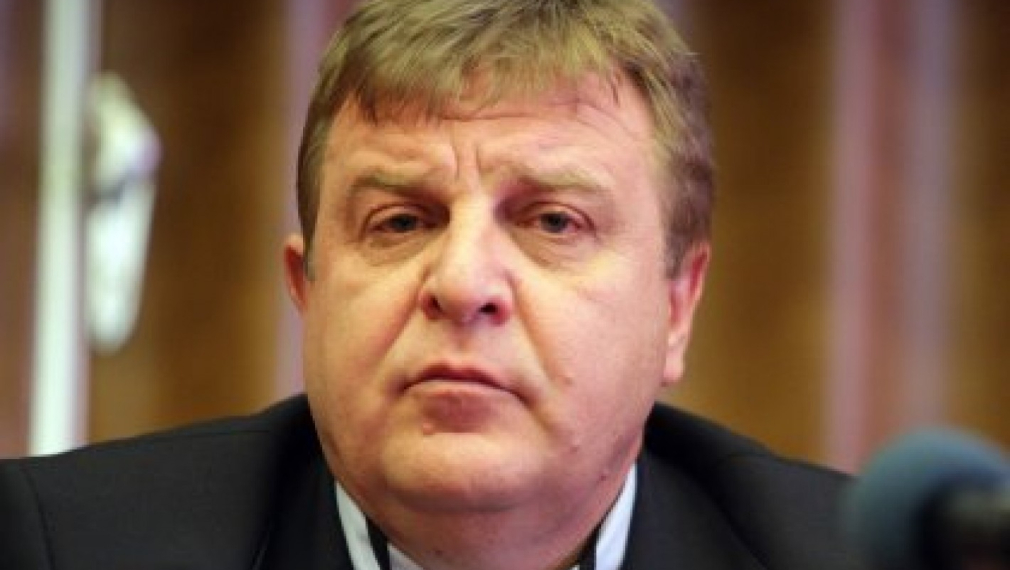 Каракачанов за трагедията с македонския автобус: Ние сме братя и болката ни е обща