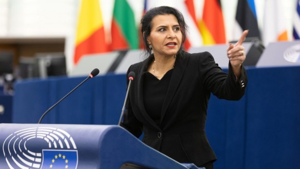 Европарламентът предлага петгодишна виза за легални мигранти