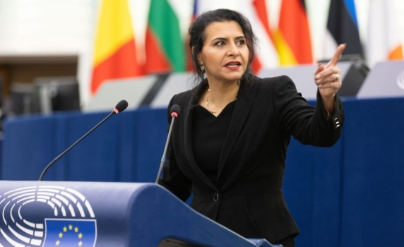 Европарламентът предлага петгодишна виза за легални мигранти