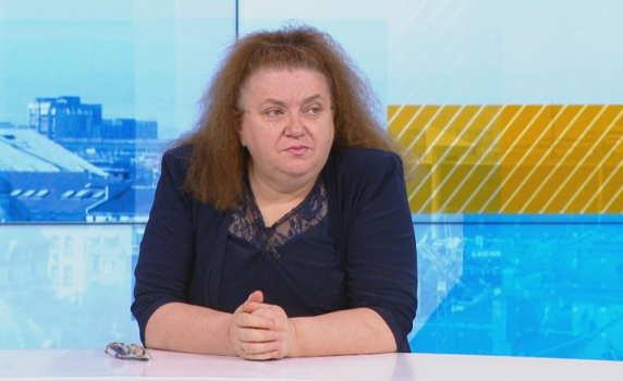 Проф. Александрова: Новият вариант на COVID не бива да предизвиква паника