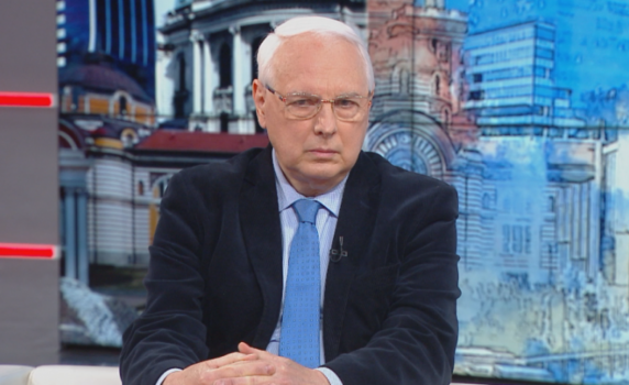 Велизар Енчев: Радев и Слави попречиха на Нинова да стане председател на парламента
