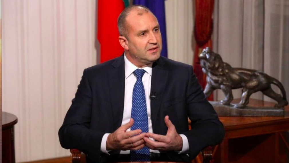 Радев свиква консултации с представители на парламентарните групи